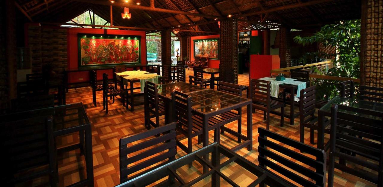 Ventara Resort Thekkady Exterior foto