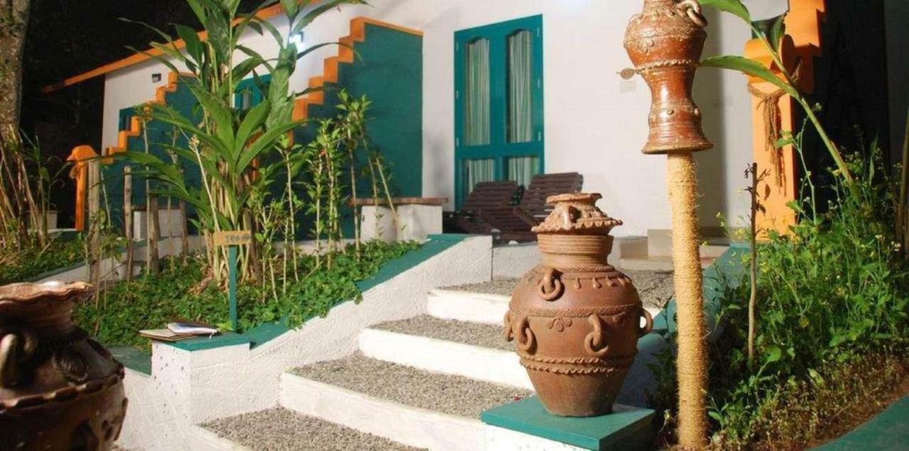 Ventara Resort Thekkady Exterior foto
